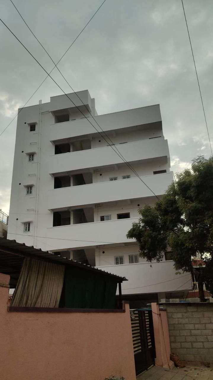 Multi-Storey Apartment Complex with Full-Bleed Balconies and uPVC Windows